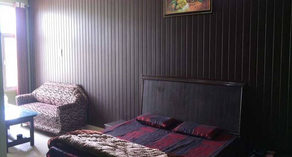 Vatika Hotel, Nurpur 3